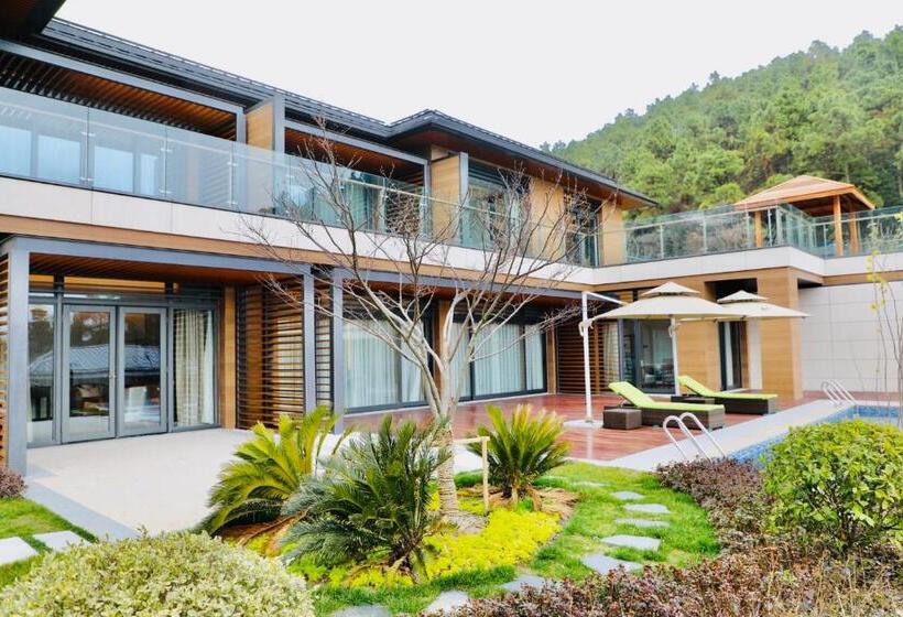 Отель G Luxe By Gloria Taimei Suzhou