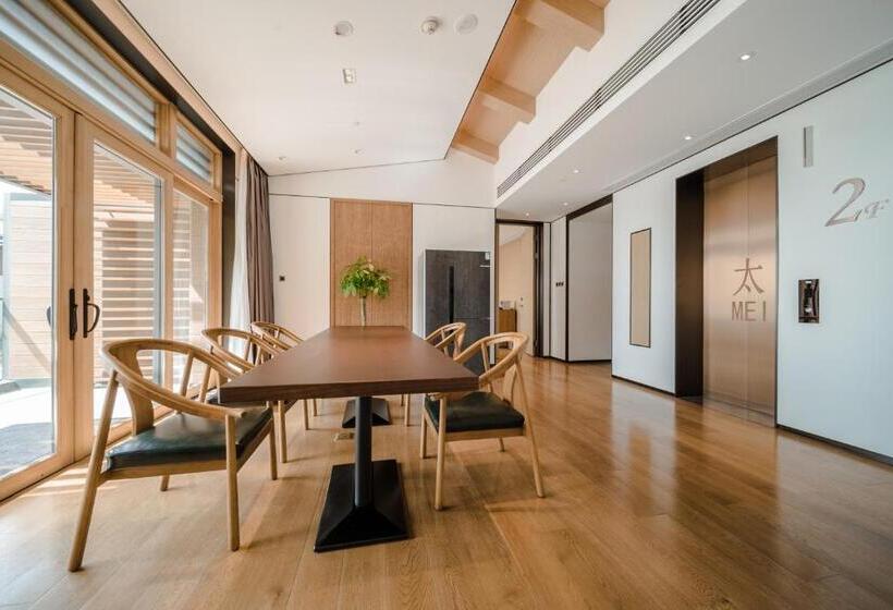 Отель G Luxe By Gloria Taimei Suzhou