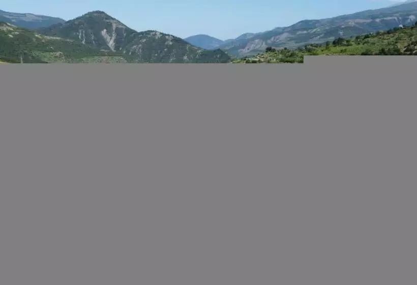 ペンション Guest House Bracaj