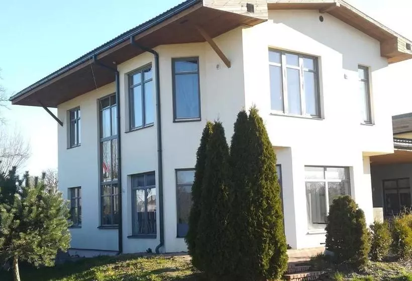 پانسیون Valet Apartment