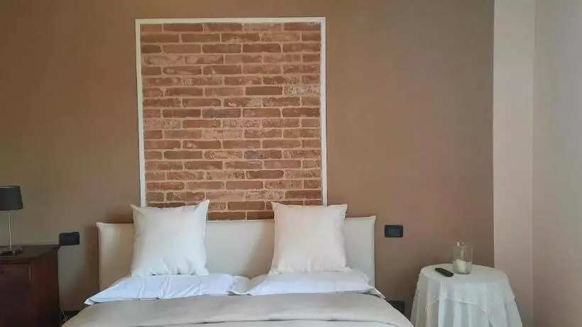 Aamiaismajoitus (B&B) Cà Trifolera Barbaresco   Romantico Cascinale Con Antica Cantina Nel Cuore Delle Langhe   Degustazio