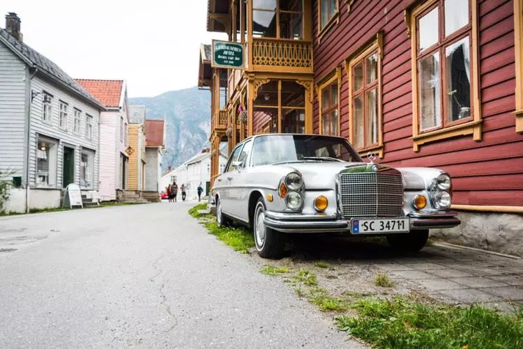 ホテル Lærdalsøren Motor Guesthouse