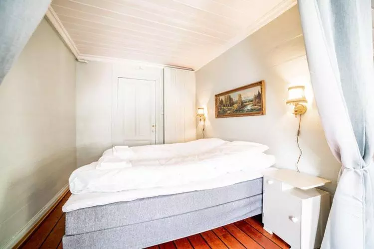 ホテル Lærdalsøren Motor Guesthouse