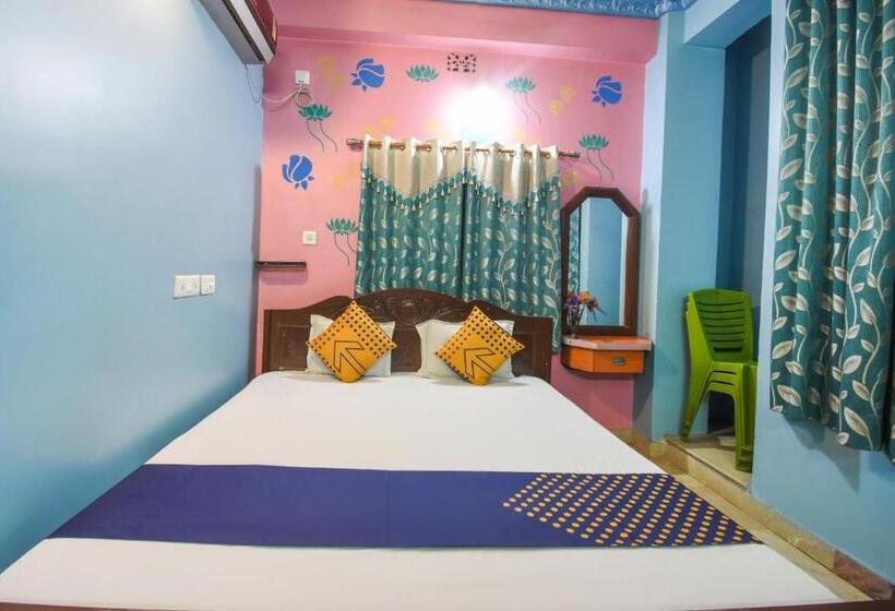 Hotel Oyo Flagship 68145 Sabuj Sathi Guest House