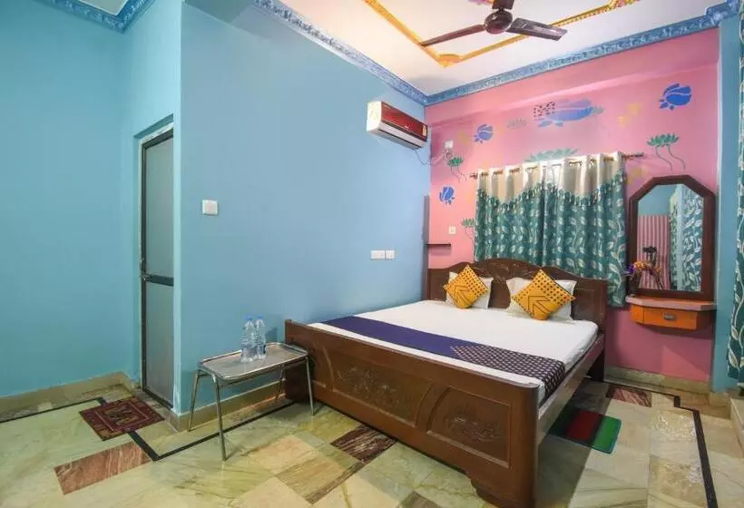 ホテル Oyo Flagship 68145 Sabuj Sathi Guest House