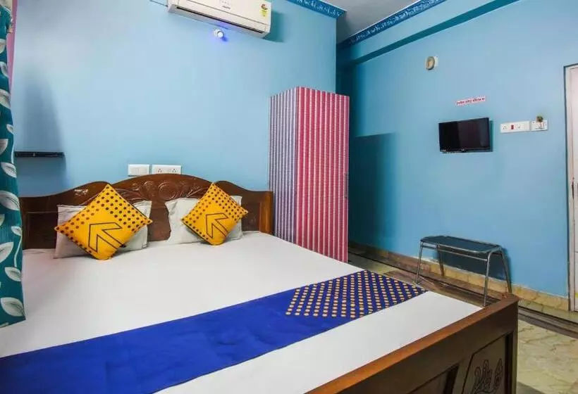 ホテル Oyo Flagship 68145 Sabuj Sathi Guest House