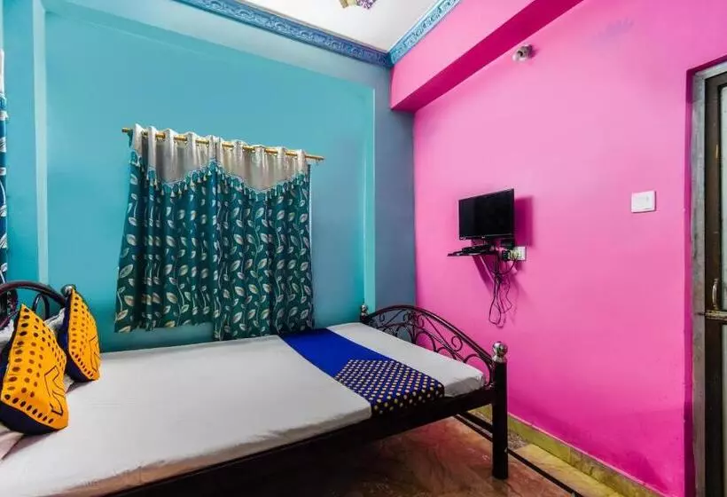 ホテル Oyo Flagship 68145 Sabuj Sathi Guest House