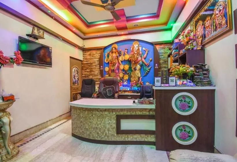 ホテル Oyo Flagship 68145 Sabuj Sathi Guest House