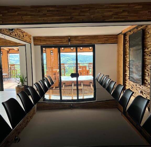 استراحتگاه Zdravkovac Country Club