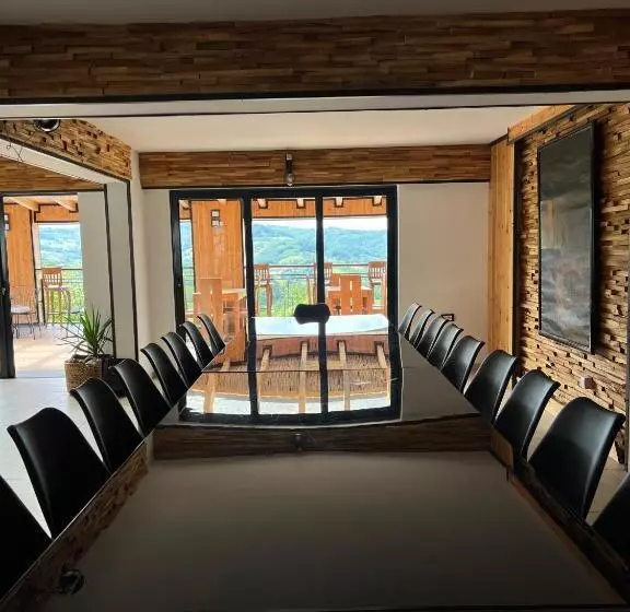 استراحتگاه Zdravkovac Country Club