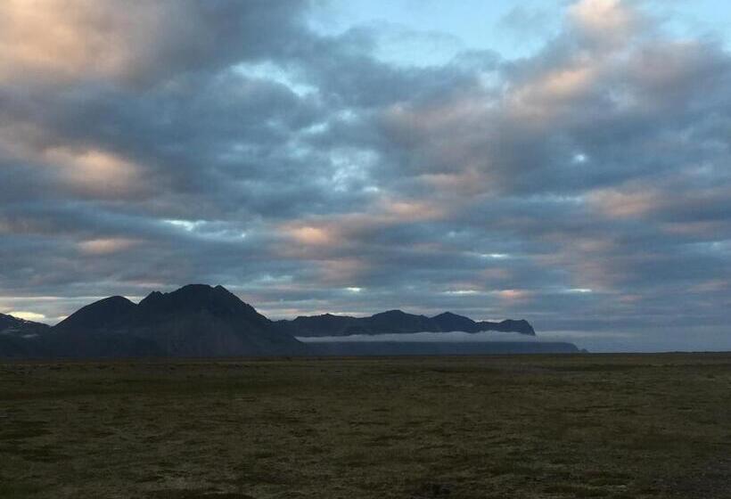 تختخواب و صبحانه Hrafnavellir Guest House