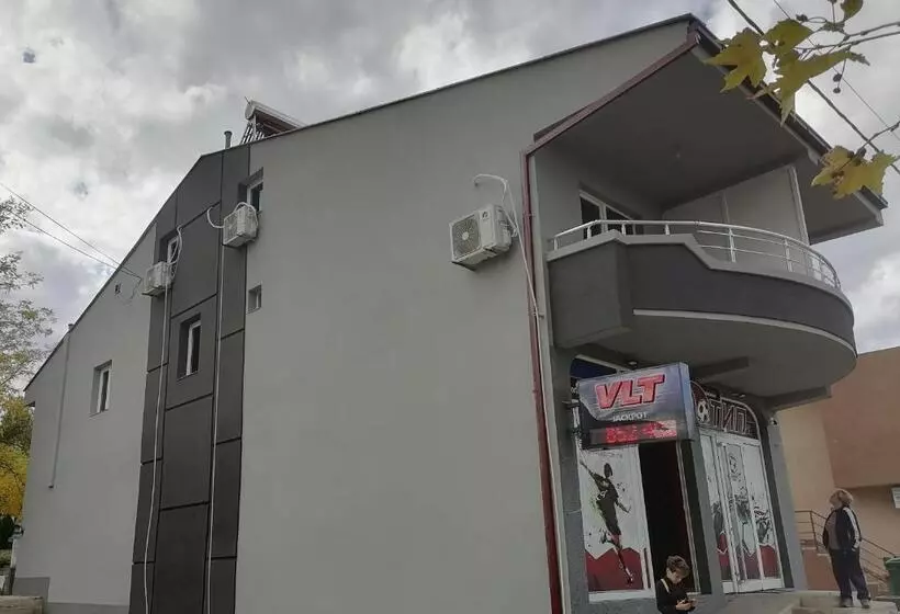 Hostel „ж