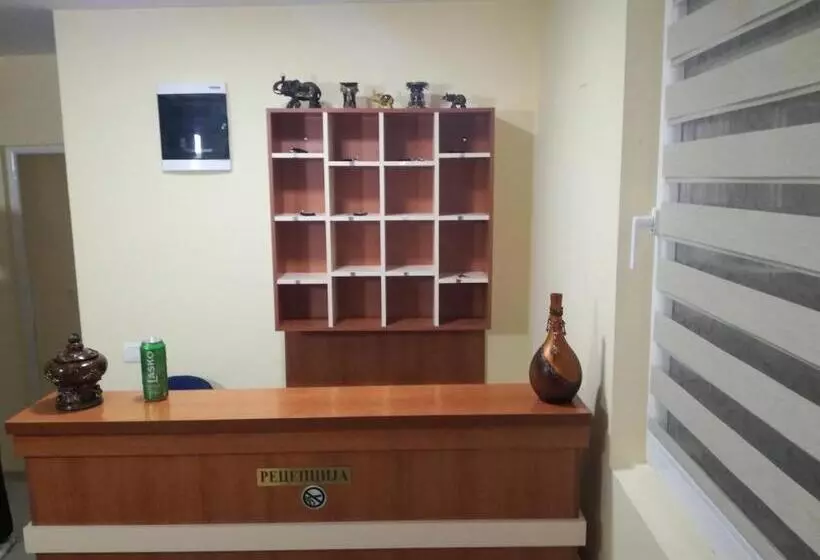 Hostel „ж