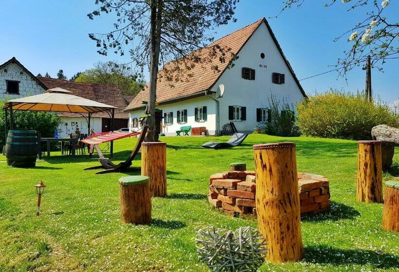 فندق ❤einzigartiges Hof Areal Südsteiermark❤