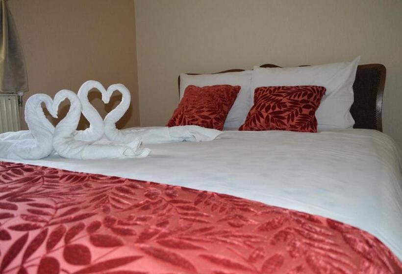 مُتل Etno Restoran Ranc