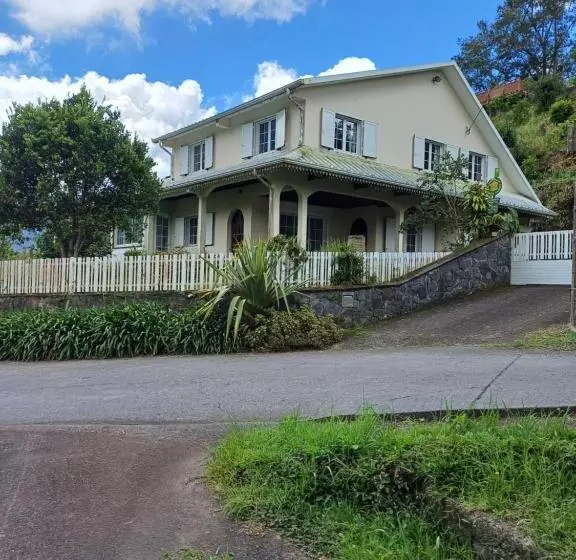 پانسیون Porte De Mafate   Grand Ilet