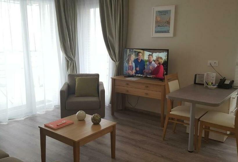 Résidence Séniors Domitys Les Hautes Feuilles