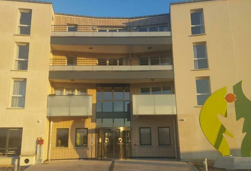 Résidence Séniors Domitys Les Hautes Feuilles