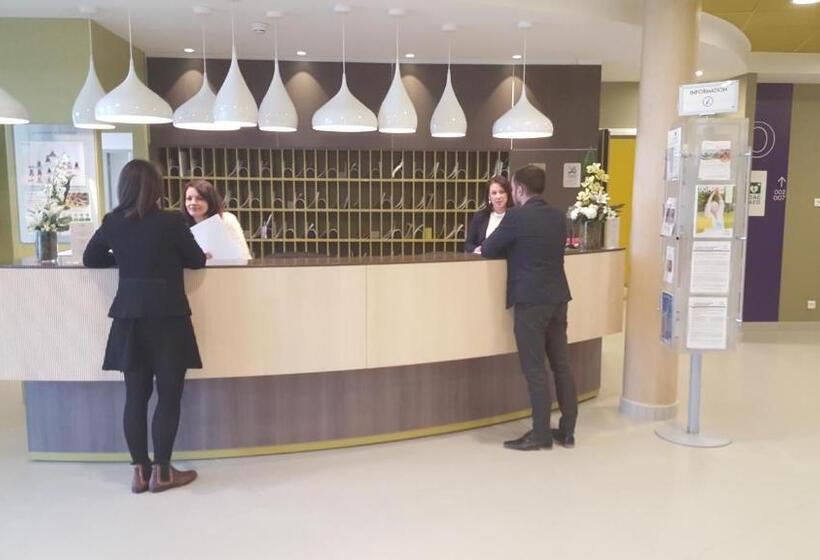 Résidence Séniors Domitys Les Hautes Feuilles