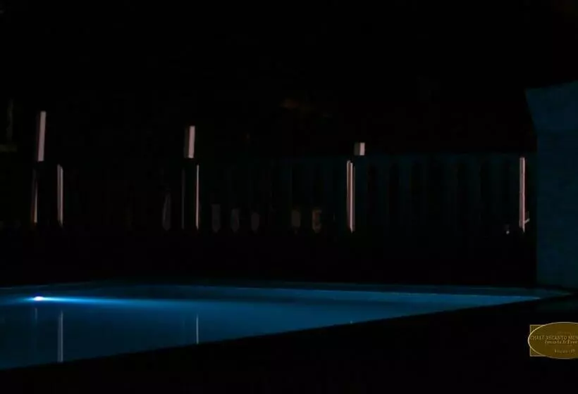 Retkeilymaja Chalé Recanto Monte Sinai