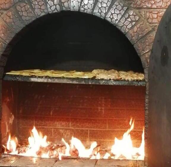 Pensão Casa Viorica și Luis