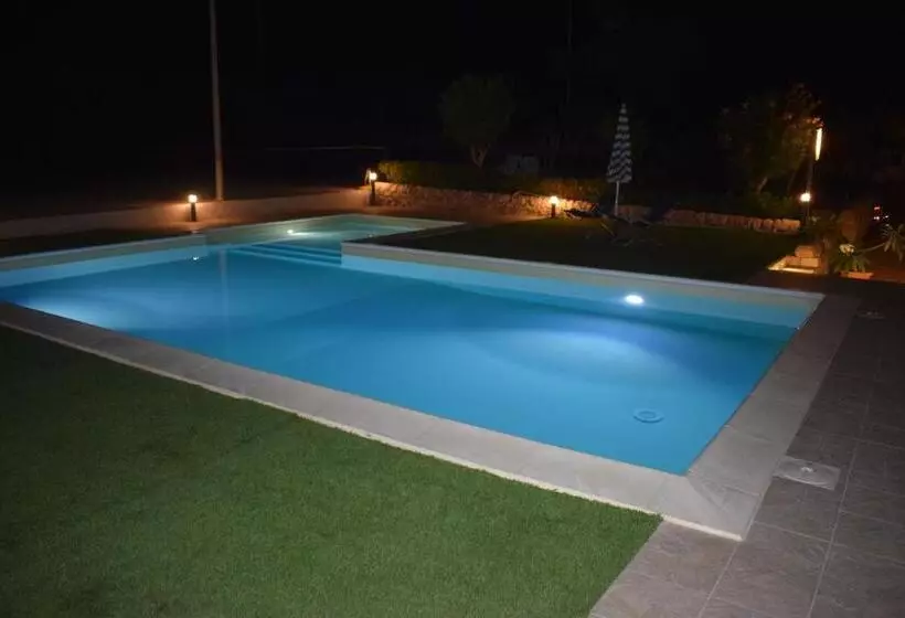 Majatalo Villa Ina