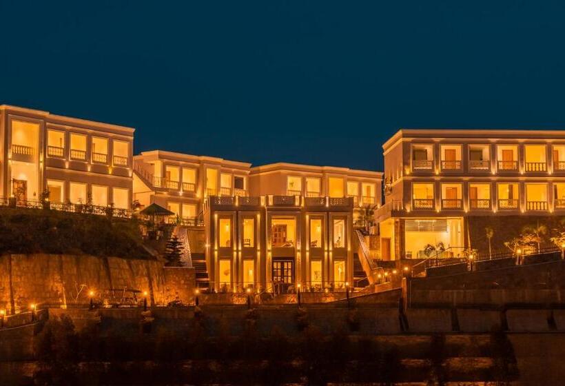 Tree Of Life Vantara Resort & Spa