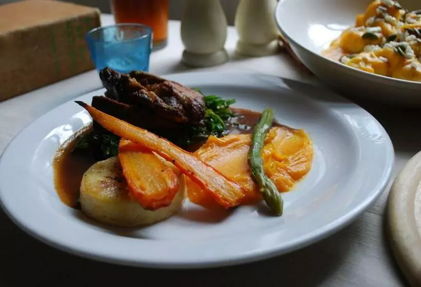 Retkeilymaja The Cross Keys In Kippen