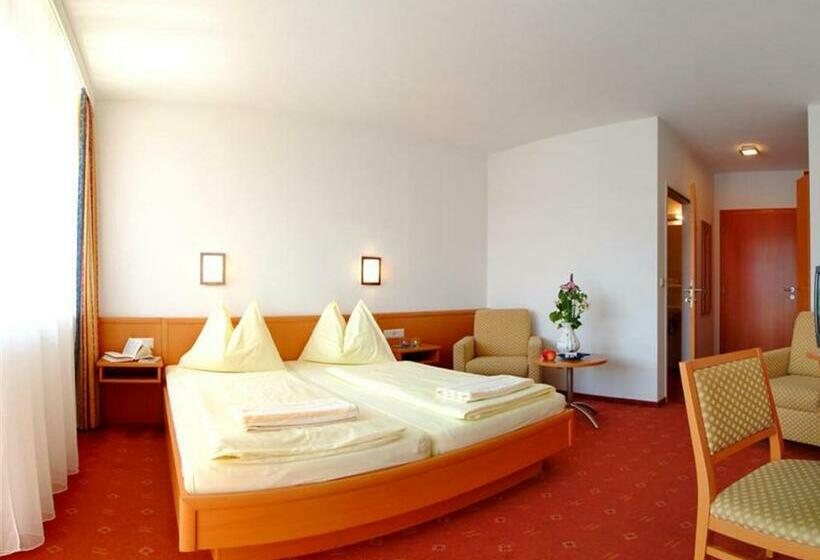 ホテル Alpengasthof Hochegger