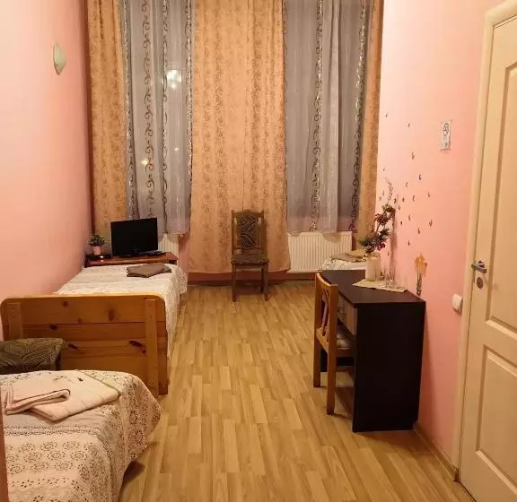 هتل Ludza