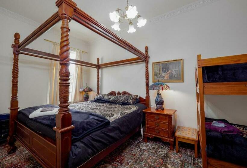 Отель Otira Stagecoach