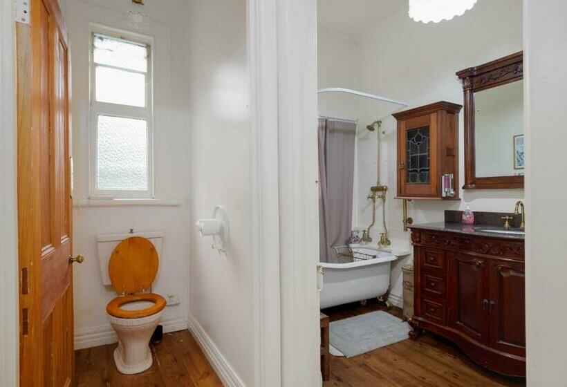 Отель Otira Stagecoach