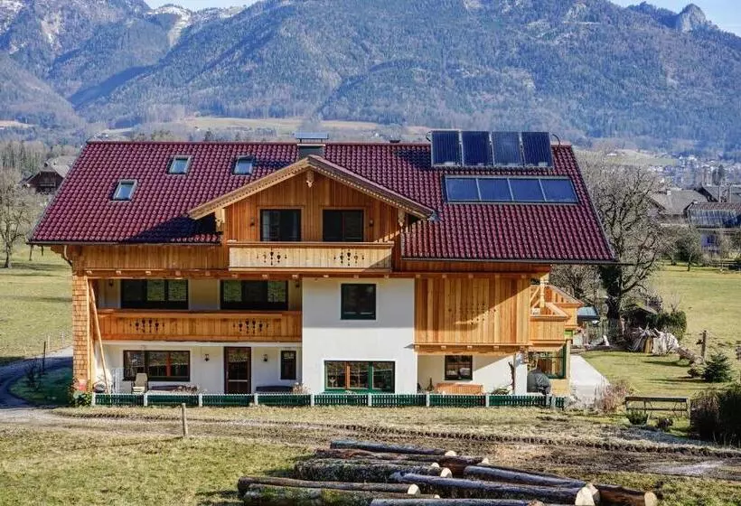 ペンション Haus Am Wald
