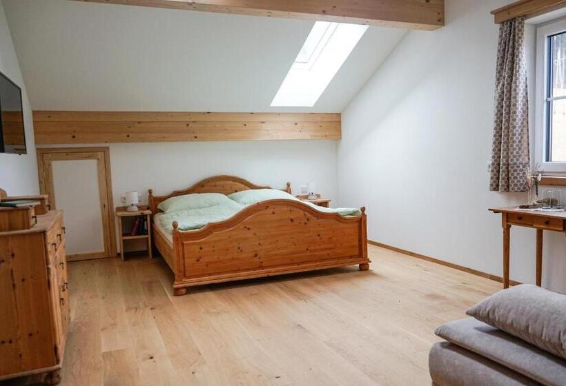 ペンション Haus Am Wald