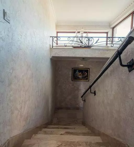 Villa M