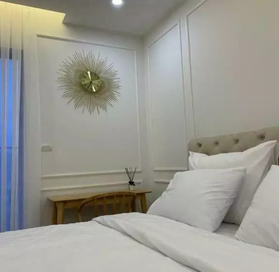 تختخواب و صبحانه Tms   Pullman Luxury Outlet   High Floor Beach View