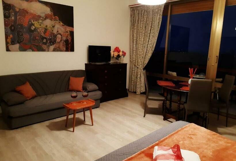 膳宿费 Belvedere Del Lago