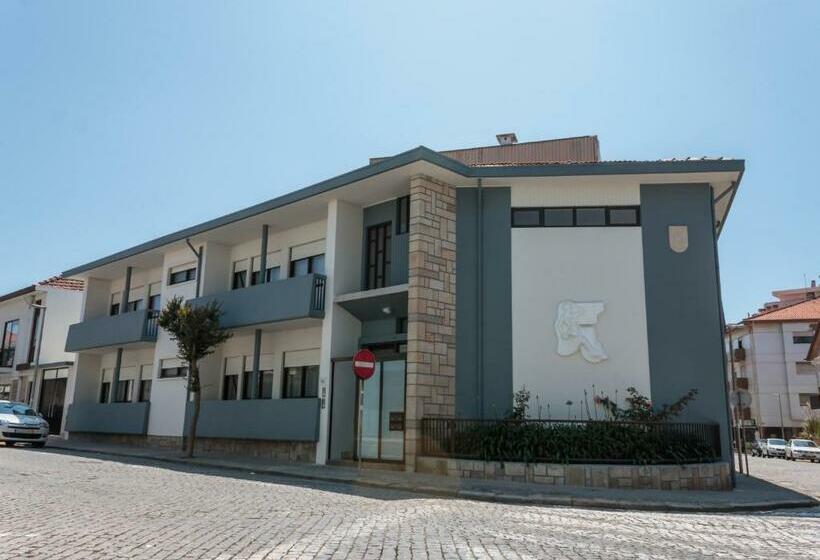 بنسيون Family Espinho Porto Guesthouse