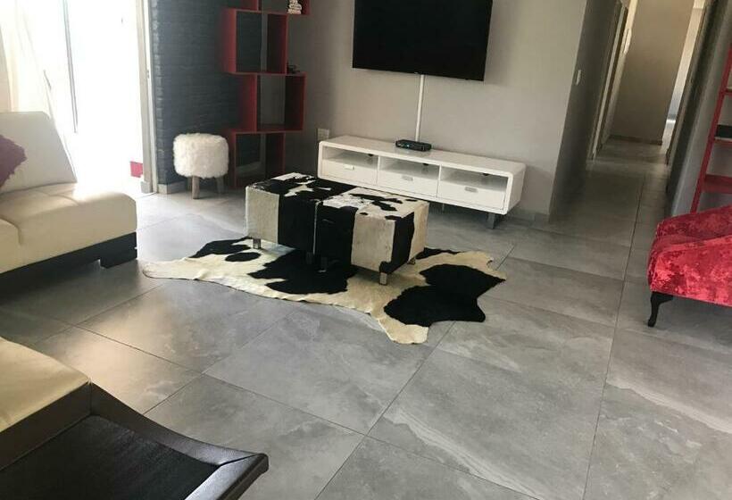 Pension Kwasiya Guest House