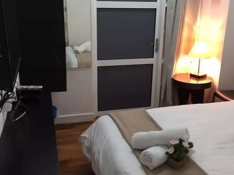 ユースホステル Nautilus Bay Home Inn