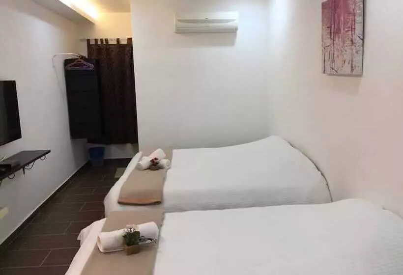 ユースホステル Nautilus Bay Home Inn