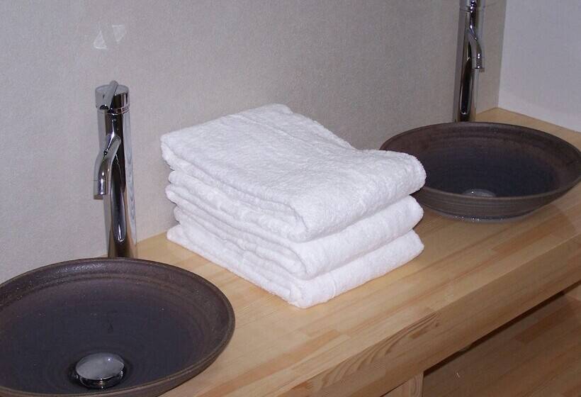 צימר The Red Ski House