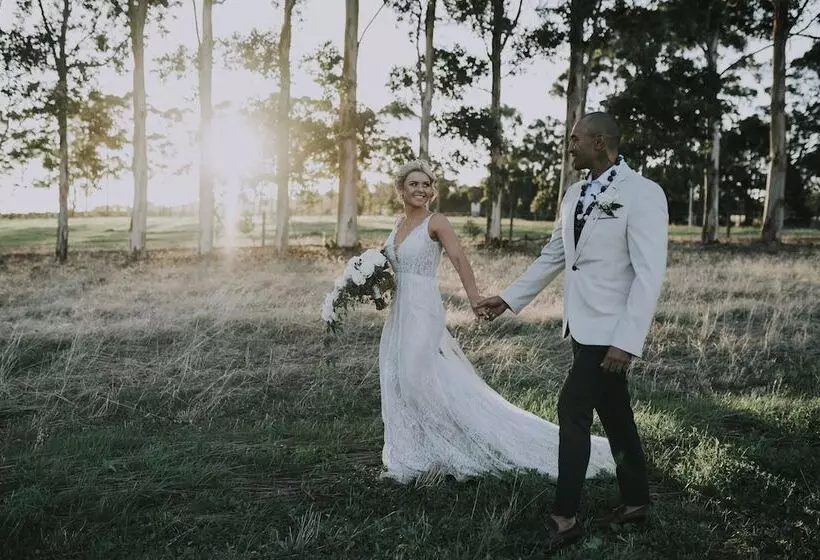 Eight Willows Retreat