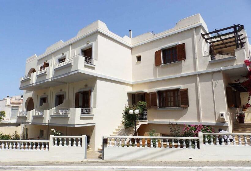 בית מלון כפרי Alexandra