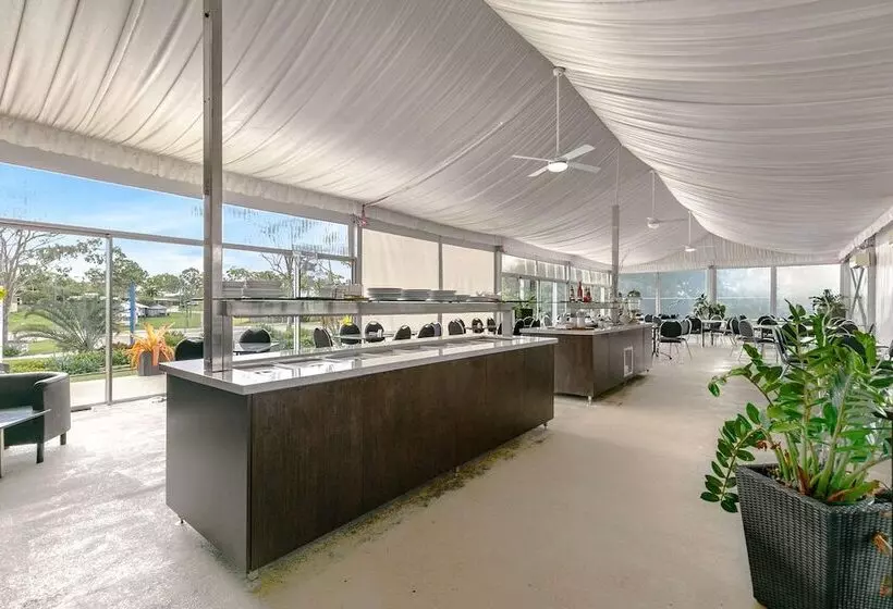 Отель Comfort Inn Parklands Calliope