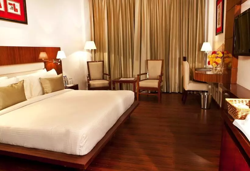 Days Hotel By Wyndham Panipat