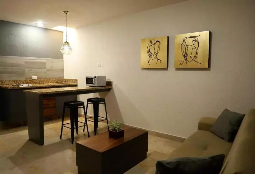 هتل Homesuites Rotarismo