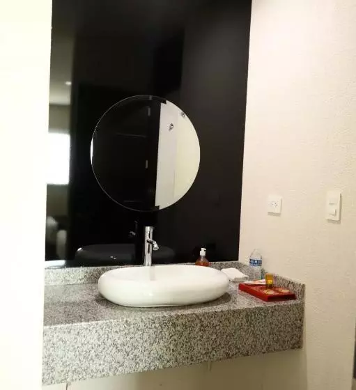 هتل Homesuites Rotarismo