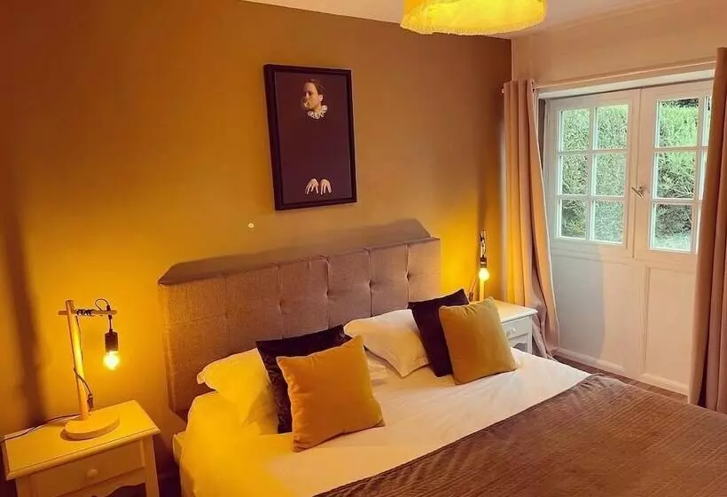 هتل Manoir De La Bégaudière