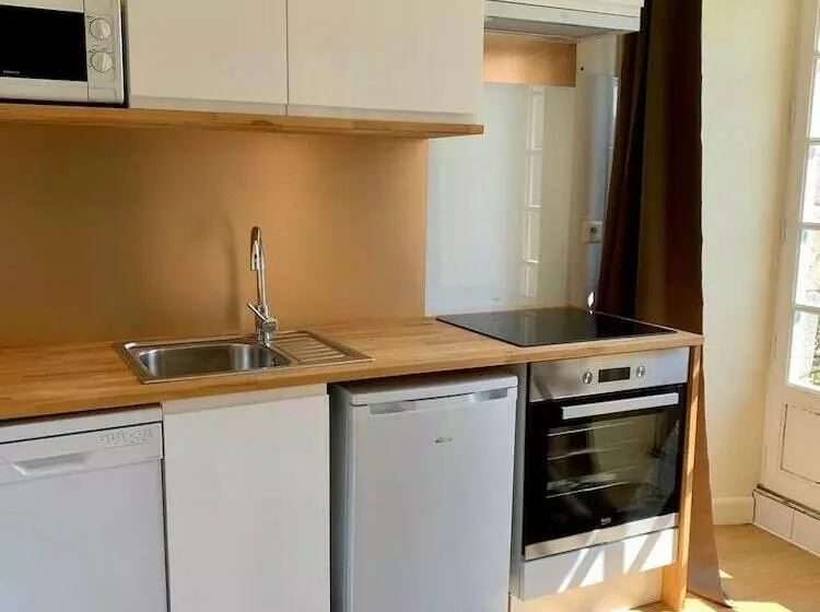 هتل Manoir De La Bégaudière